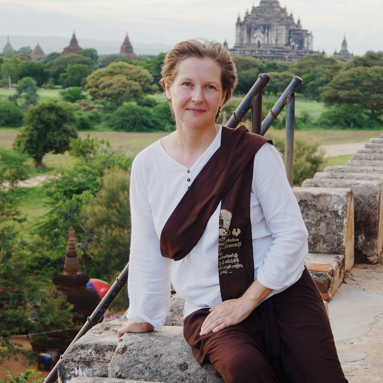 Dr. Korányi Mariann – Théraváda Buddhizmus, 9 hónap Burmában